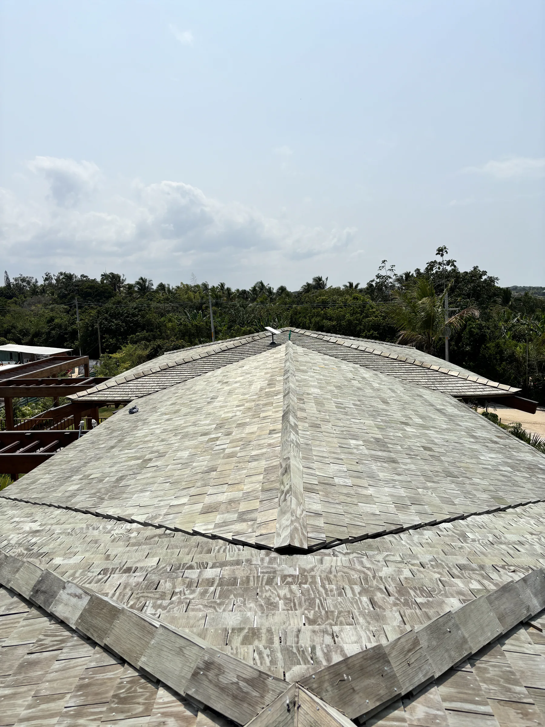 Casa GS, instalação da cobertura durante a obra, foto 8